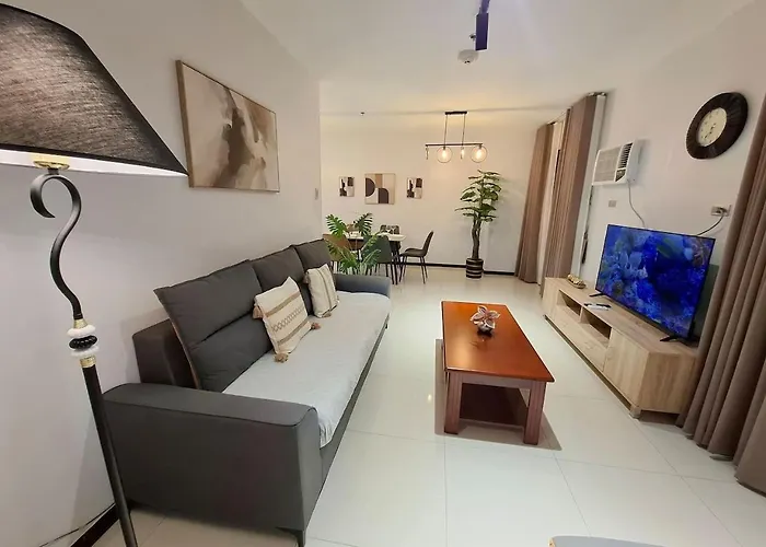 3br Pent -100sqm-15pax -free Parking -pet -moa,picc,wtc,ccp *