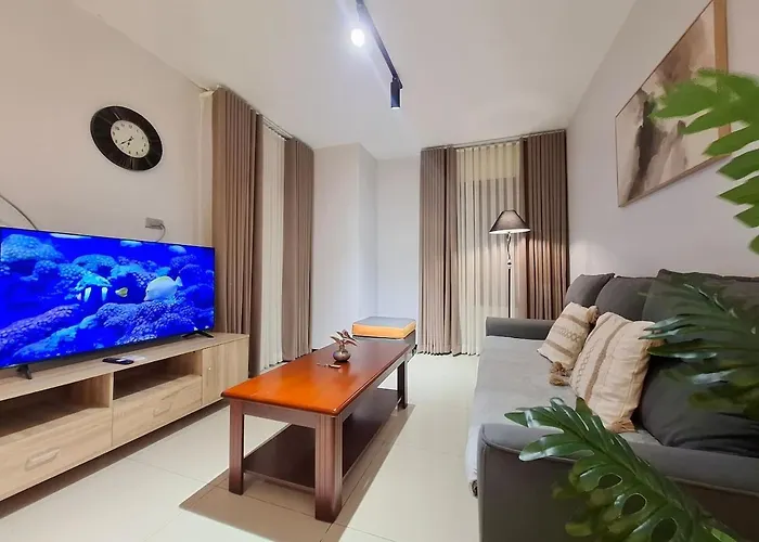 3br Pent -100sqm-15pax -free Parking -pet -moa,picc,wtc,ccp * Manila