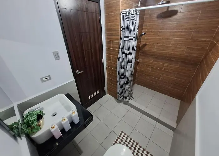 Apartamento 3br Pent -100sqm-15pax -free Parking -pet -moa,picc,wtc,ccp