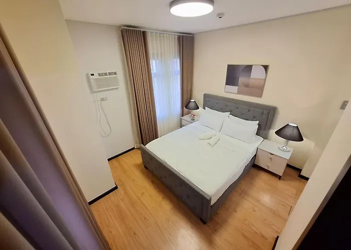 3br Pent -100sqm-15pax -free Parking -pet -moa,picc,wtc,ccp * Manila
