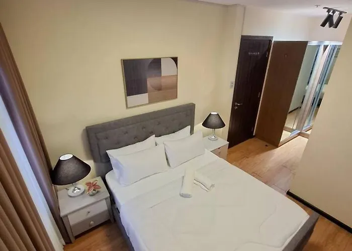 3br Pent -100sqm-15pax -free Parking -pet -moa,picc,wtc,ccp Apartamento