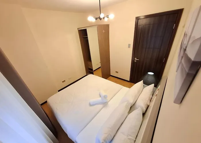 3br Pent -100sqm-15pax -free Parking -pet -moa,picc,wtc,ccp Apartamento Manila