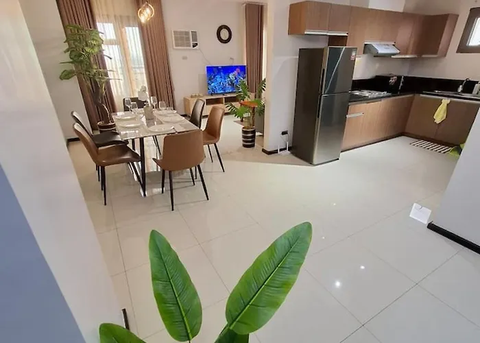 3br Pent -100sqm-15pax -free Parking -pet -moa,picc,wtc,ccp Apartamento Manila