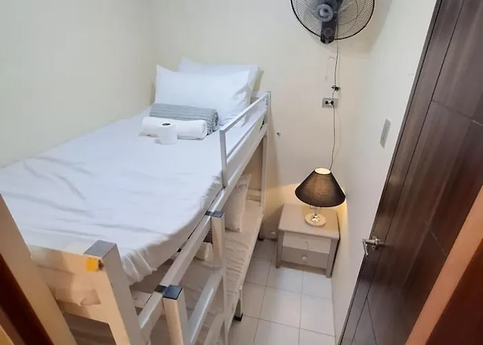 3br Pent -100sqm-15pax -free Parking -pet -moa,picc,wtc,ccp * Manila