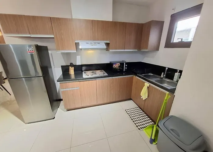 3br Pent -100sqm-15pax -free Parking -pet -moa,picc,wtc,ccp Apartamento Manila