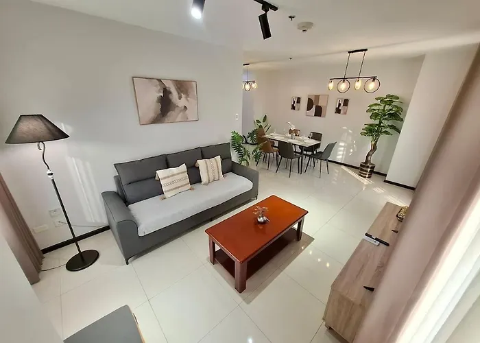 3br Pent -100sqm-15pax -free Parking -pet -moa,picc,wtc,ccp Manila