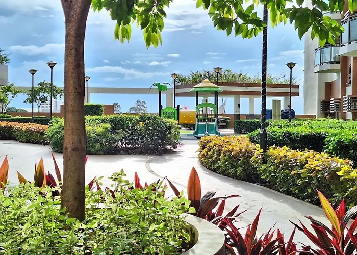 3br Pent -100sqm-15pax -free Parking -pet -moa,picc,wtc,ccp Manila
